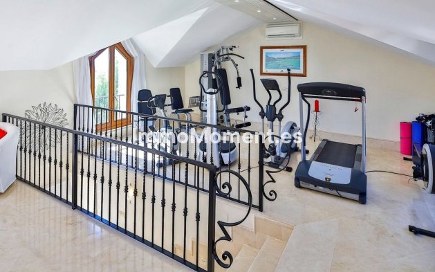 Revente - Villa - Sotogrande - Sotogrande Alto