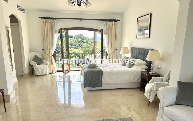 Revente - Villa - Sotogrande - Sotogrande Alto