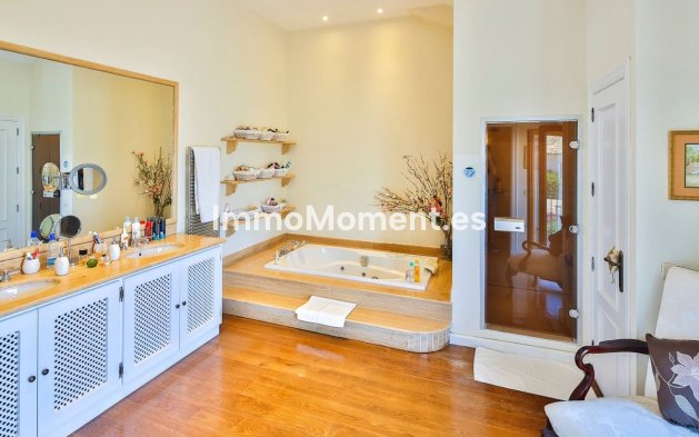 Revente - Villa - Sotogrande - Sotogrande Alto