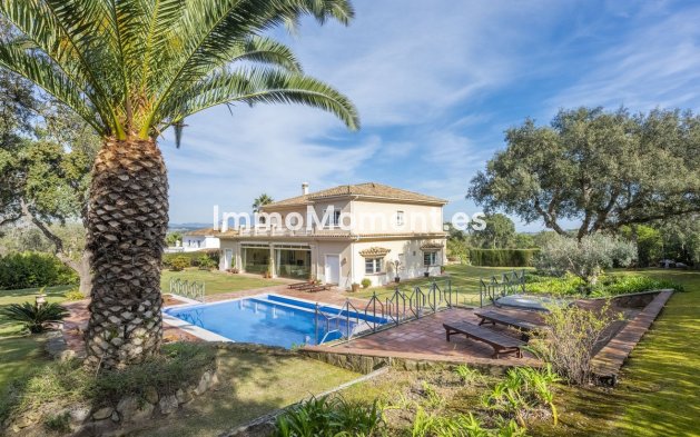 Reventa - Villa independiente - Sotogrande - San Roque Club