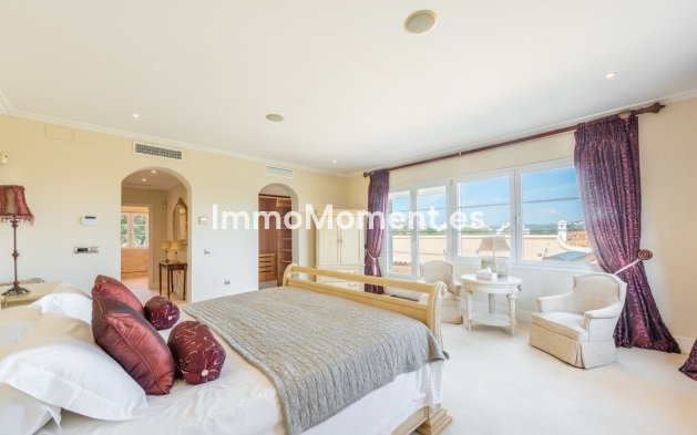 Reventa - Villa independiente - Sotogrande - San Roque Club