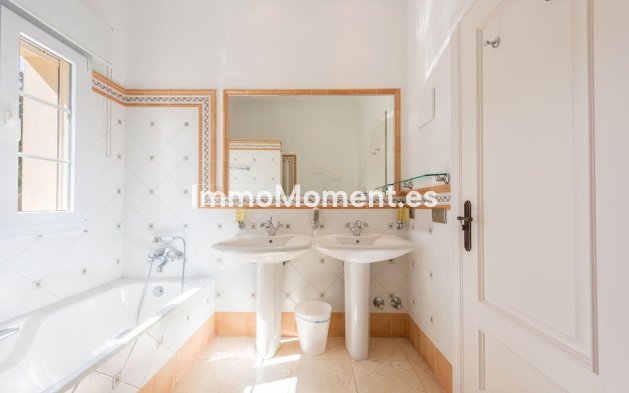 Reventa - Villa independiente - Sotogrande - San Roque Club