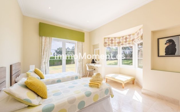 Reventa - Villa independiente - Sotogrande - San Roque Club