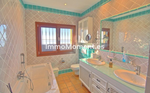 Revente - Maison de campagne - Estepona  - Estepona Centro