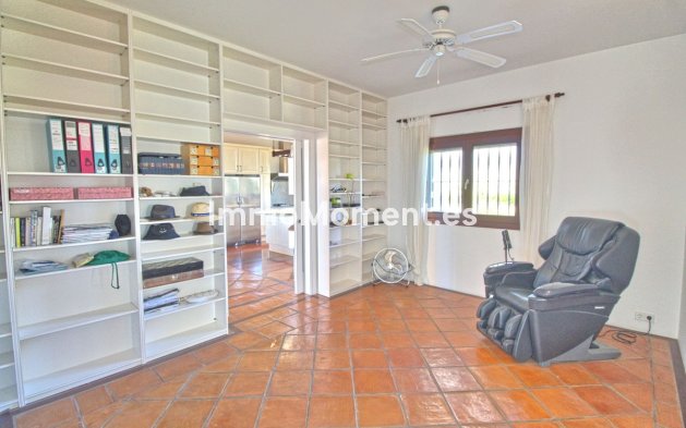 Revente - Maison de campagne - Estepona  - Estepona Centro