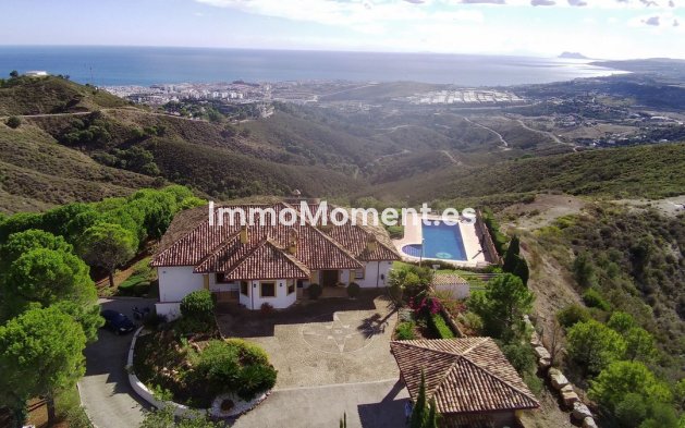 Revente - Maison de campagne - Estepona  - Estepona Centro