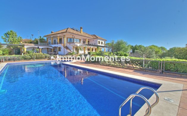 Revente - Maison de campagne - Estepona  - Estepona Centro