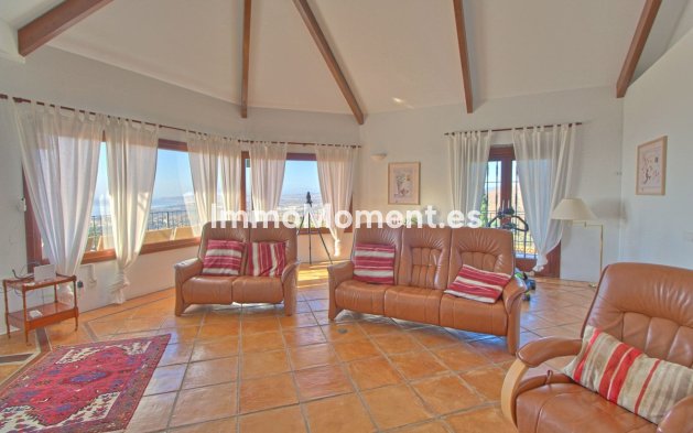 Revente - Maison de campagne - Estepona  - Estepona Centro