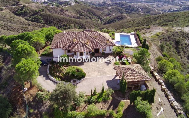 Revente - Maison de campagne - Estepona  - Estepona Centro