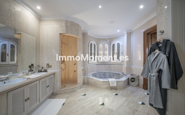 Reventa - Villa independiente - Sotogrande - San Roque Club