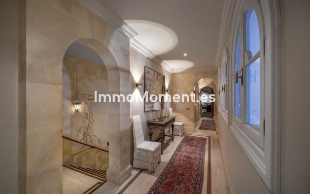 Reventa - Villa independiente - Sotogrande - San Roque Club