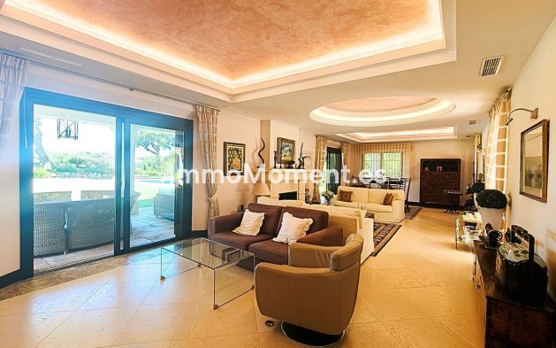 Reventa - Villa independiente - Sotogrande - San Roque Club