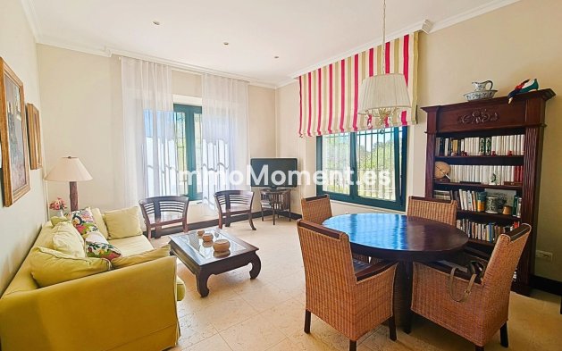 Reventa - Villa independiente - Sotogrande - San Roque Club