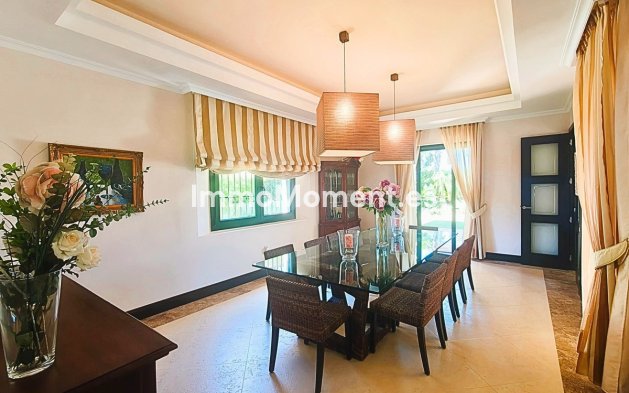 Reventa - Villa independiente - Sotogrande - San Roque Club