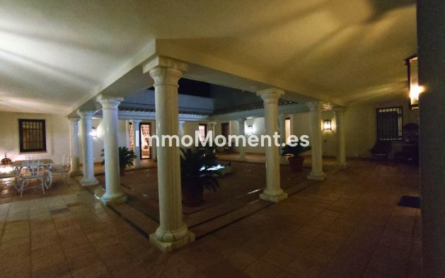 Reventa - Villa independiente - Sotogrande - San Roque Club