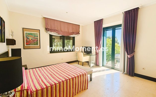 Reventa - Villa independiente - Sotogrande - San Roque Club