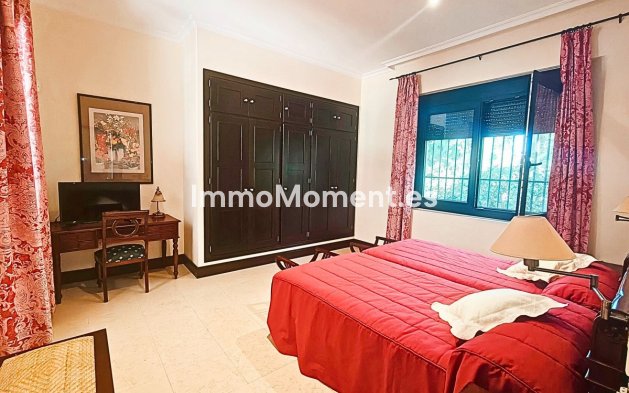 Reventa - Villa independiente - Sotogrande - San Roque Club