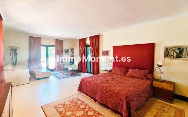 Reventa - Villa independiente - Sotogrande - San Roque Club