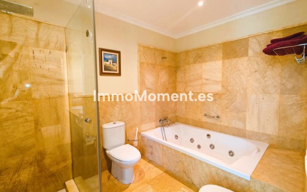 Reventa - Villa independiente - Sotogrande - San Roque Club