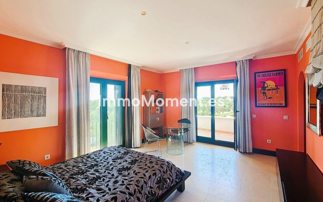 Reventa - Villa independiente - Sotogrande - San Roque Club