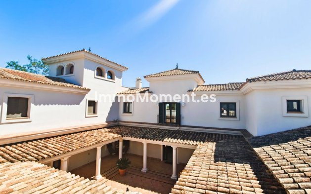 Reventa - Villa independiente - Sotogrande - San Roque Club