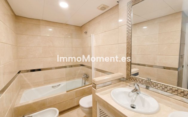 Wiederverkauf - Villa - Sotogrande - San Roque Club