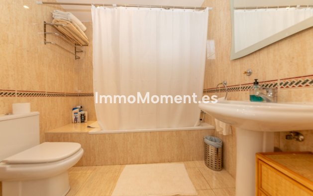 Wiederverkauf - Wohnung - Marbella - Nueva Andalucía