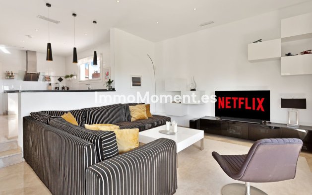 Resale - Villa - Marbella - El Rosario