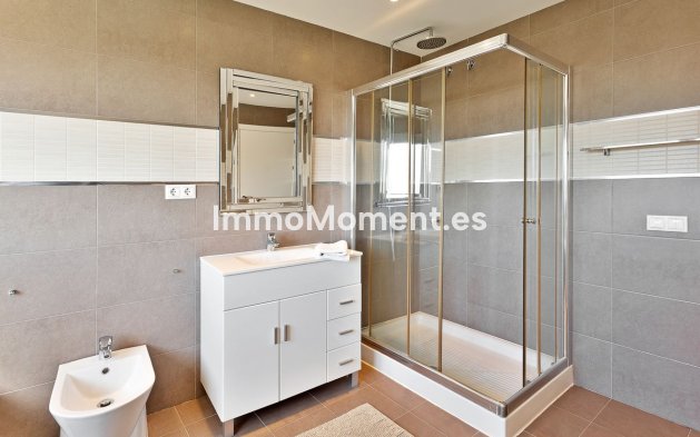 Resale - Villa - Marbella - El Rosario