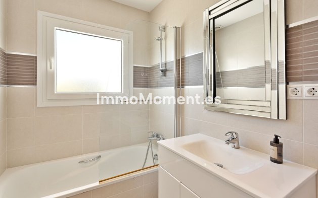 Resale - Villa - Marbella - El Rosario