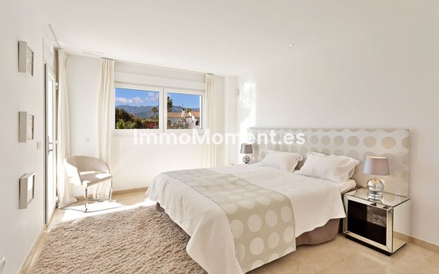 Resale - Villa - Marbella - El Rosario