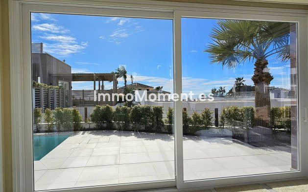Resale - Villa - Mijas - Riviera del Sol