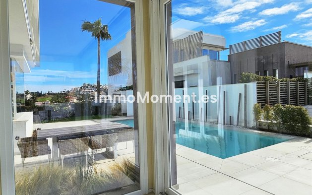Resale - Villa - Mijas - Riviera del Sol