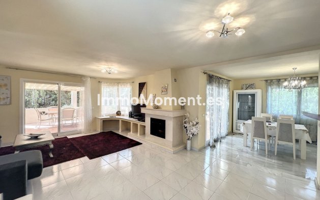 Resale - Villa - Mijas - Mijas Centro