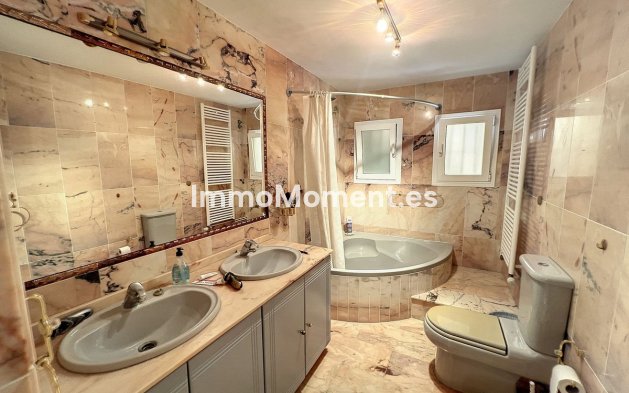 Resale - Villa - Mijas - Mijas Centro