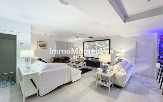 Revente - Villa - Benalmadena - Benalmadena Centro