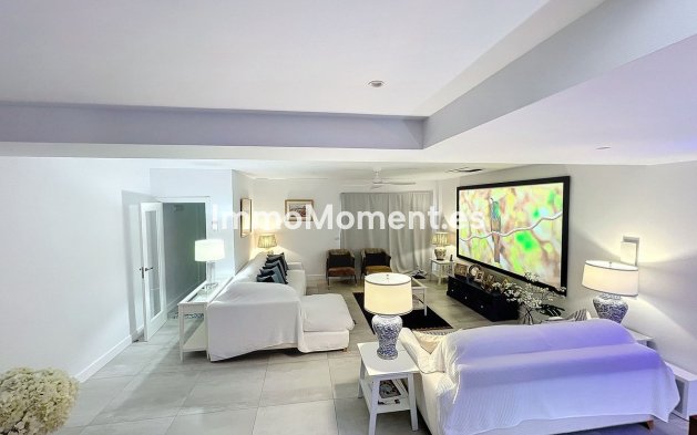 Revente - Villa - Benalmadena - Benalmadena Centro