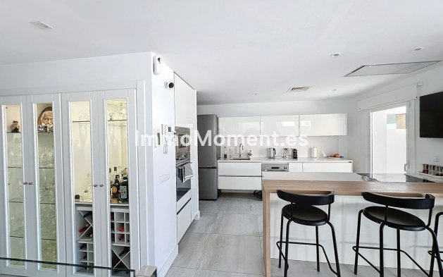 Revente - Villa - Benalmadena - Benalmadena Centro