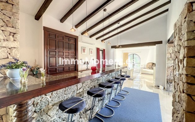 Resale - Villa - Mijas - Mijas Centro