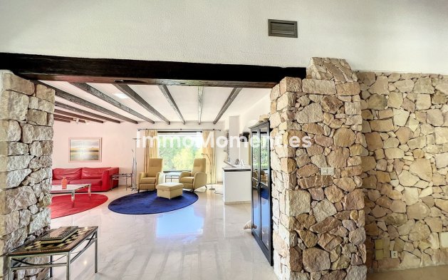 Resale - Villa - Mijas - Mijas Centro