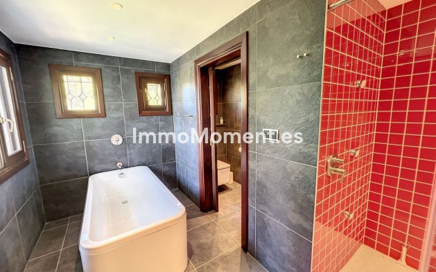 Resale - Villa - Mijas - Mijas Centro