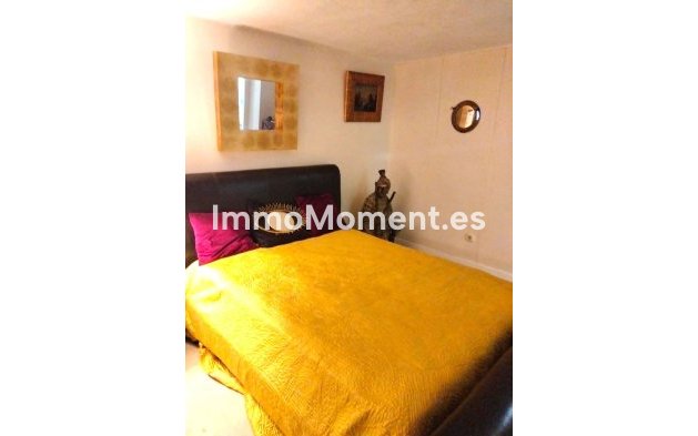 Wiederverkauf - Villa - Marbella - Puerto Banús