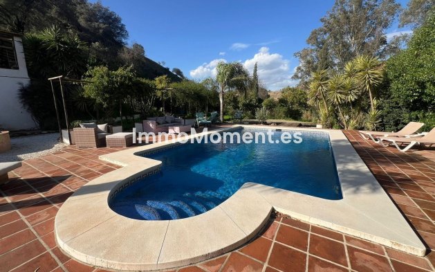 Reventa - Casa de campo - Interior  - Coín