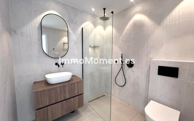 Wiederverkauf - Wohnung - Marbella - Nueva Andalucía