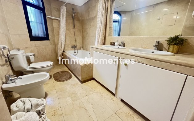 Resale - Townhouse - Estepona - New Golden Mile