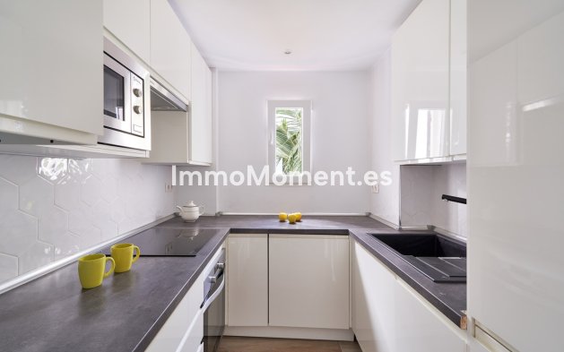 Reventa - Apartamento - Marbella - Elviria