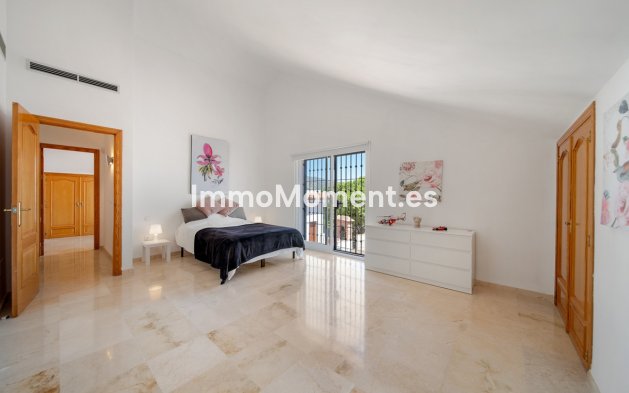 Wiederverkauf - Wohnung - Marbella - Nueva Andalucía