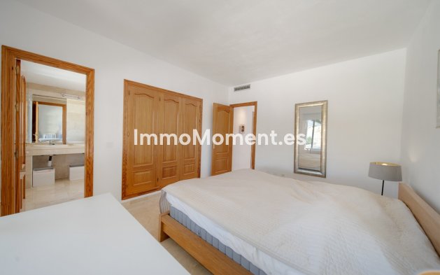 Wiederverkauf - Wohnung - Marbella - Nueva Andalucía
