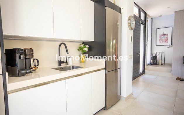 Wiederverkauf - Villa - Estepona  - Estepona Centro