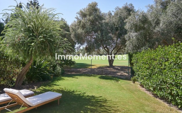 Bestaande woning - Geschakelde woning - Marbella - Nueva Andalucía